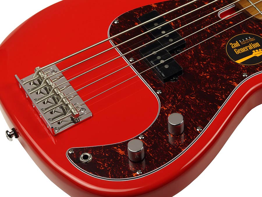 Sire P5 A5/DRD Marcus Miller basgitaar 5-snarige passieve P-stijl bas in Dakota Red