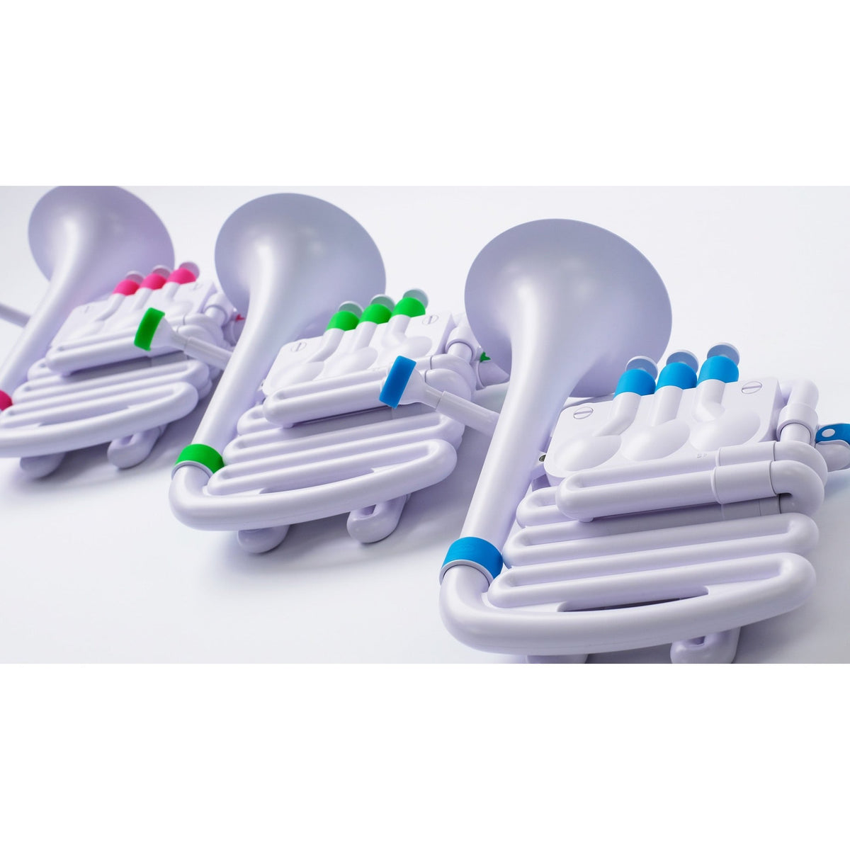 NUVO jHorn wit-roze kinder blaasinstrument in Bb lichtgewicht met draaiventielen
