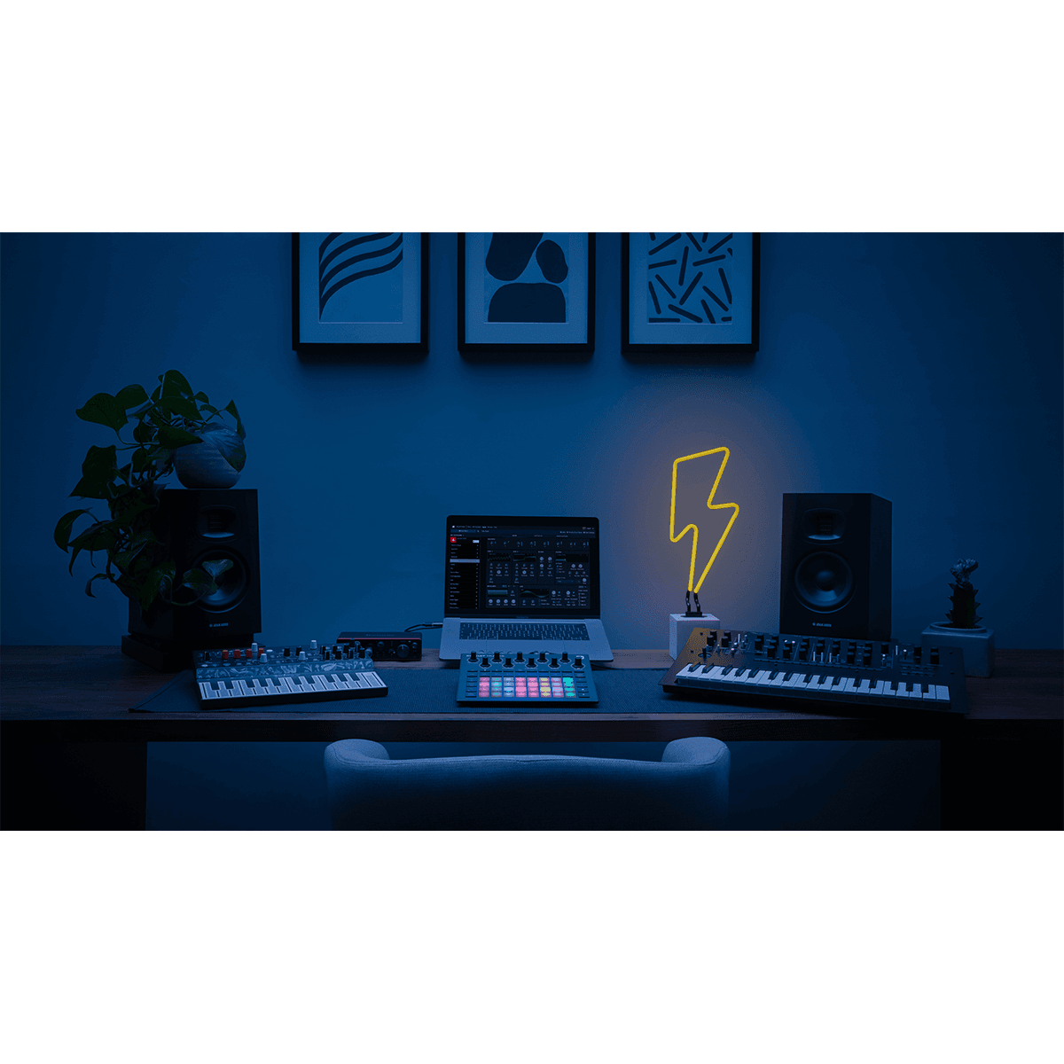 Novation Circuit Tracks – Groovebox met Synth-, Drum- en MIDI-tracks en Effecten