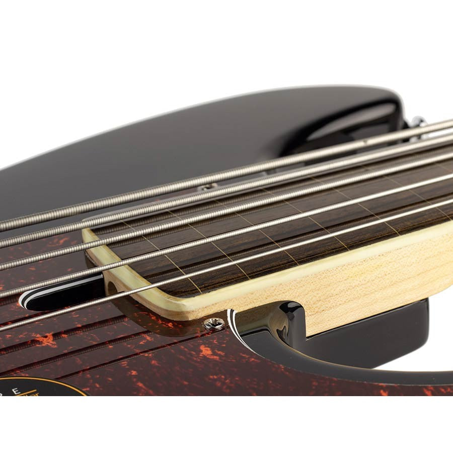 Sire P7+ A5F/BK Marcus Miller 5-snarige fretless basgitaar Black