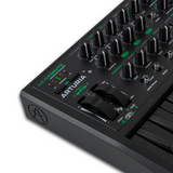 Arturia MicroBrute UFO – Analoge synthesizer met 25 toetsen, sequencer en patchbay