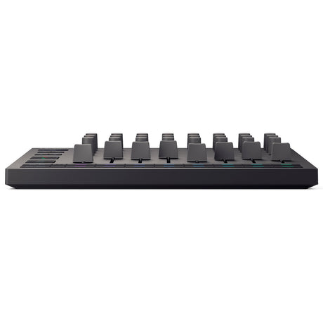 Novation Launch Control XL 3 – USB MIDI Controller met 8 Faders, 24 Encoders en OLED-display