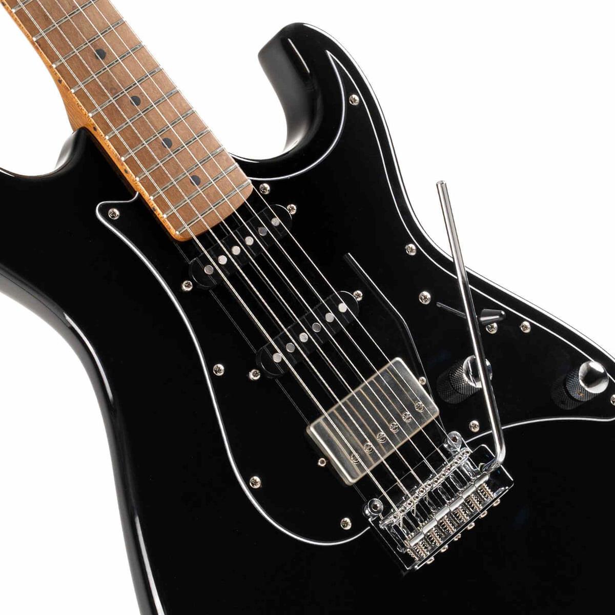 Cort G250SE BK Elektrische Gitaar HSS Linden Roasted Maple Zwart met 2-Punts Tremolo