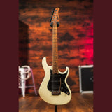 Cort G290 Modern MBG Elektrische Gitaar HSS Roasted Maple Military Beige met Seymour Duncan TB4